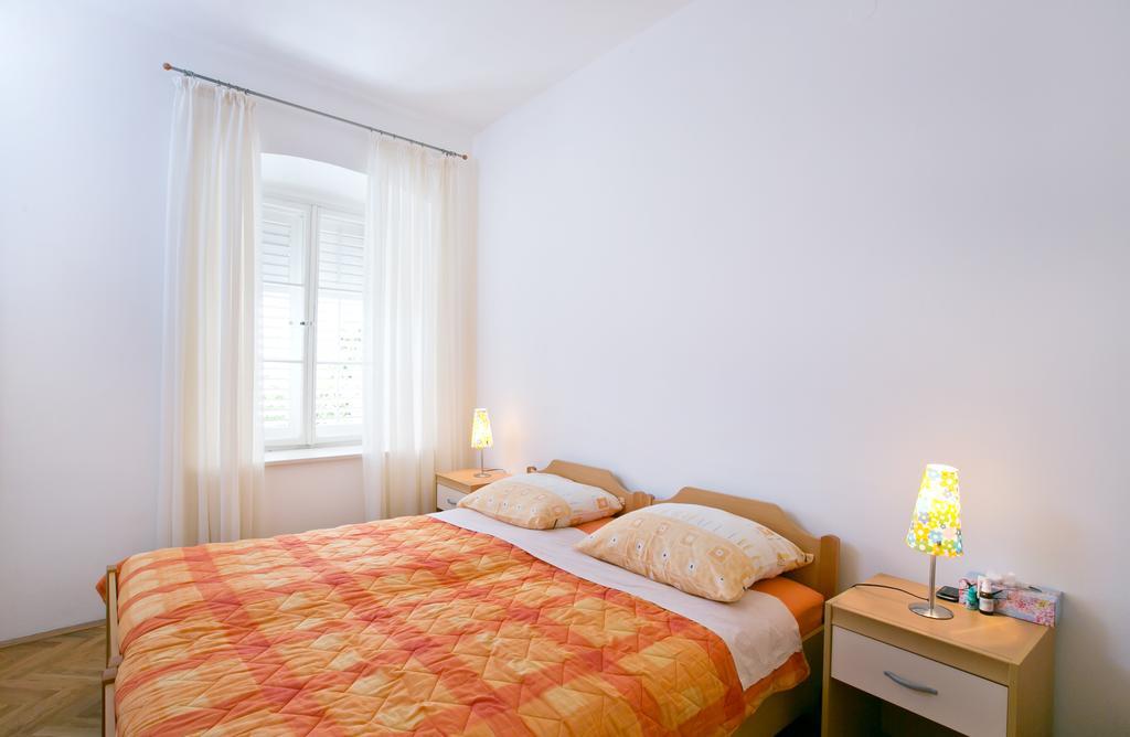 Bona Apartment